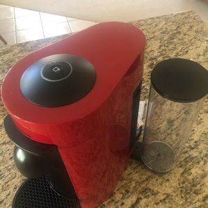 Nespresso Vertuo Plus Coffee/Espresso Machine, Red with 3 cleaning pacs